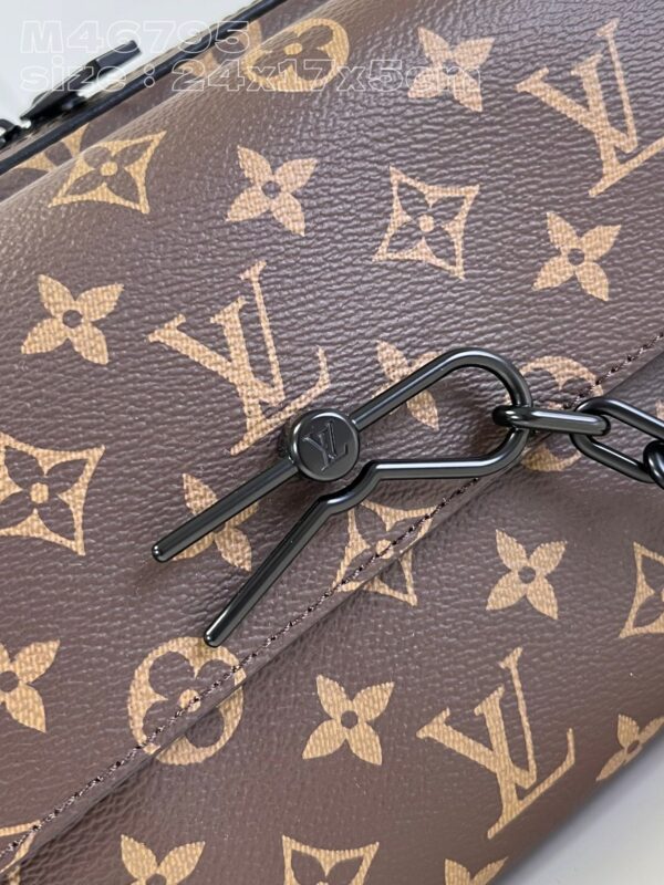 Louis Vuitton  Steamer