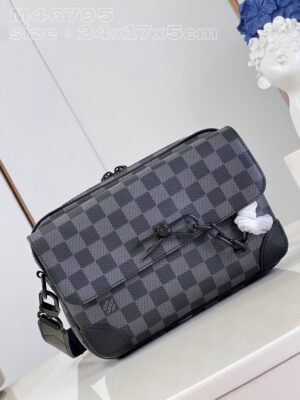 Louis Vuitton  Steamer