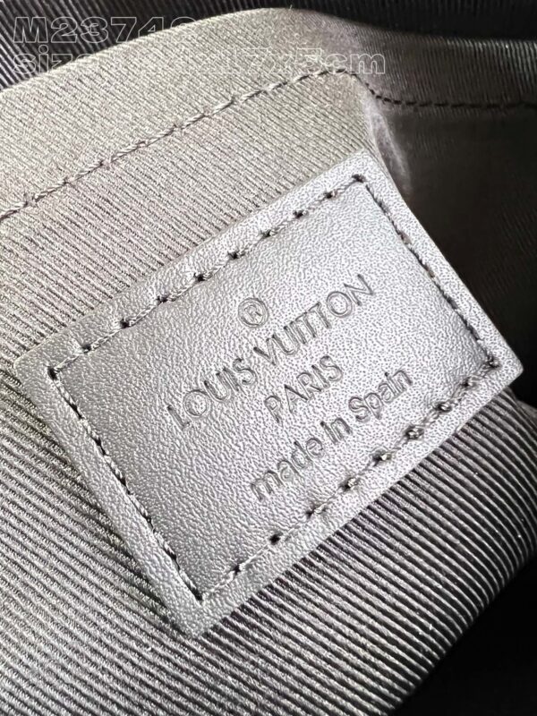 Louis Vuitton Steamer Messenger