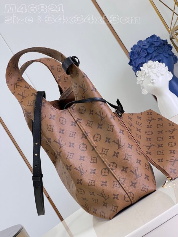 Louis Vuitton Atlantis Large