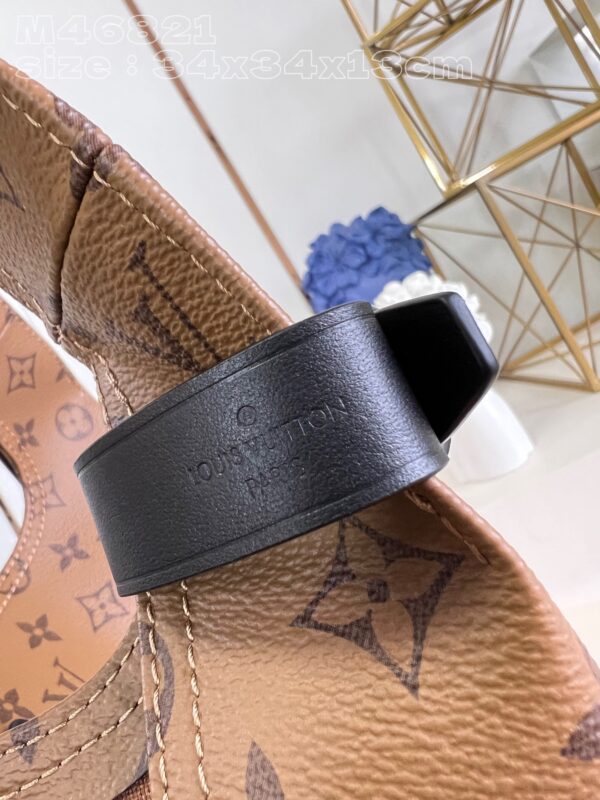 Louis Vuitton Atlantis Large