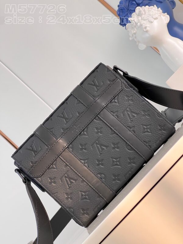 Louis Vuitton Trunk Messenger