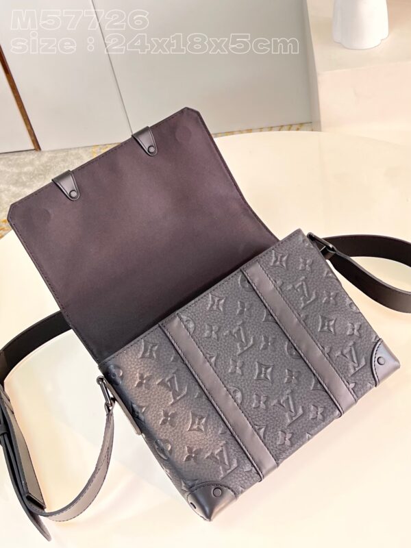Louis Vuitton Trunk Messenger