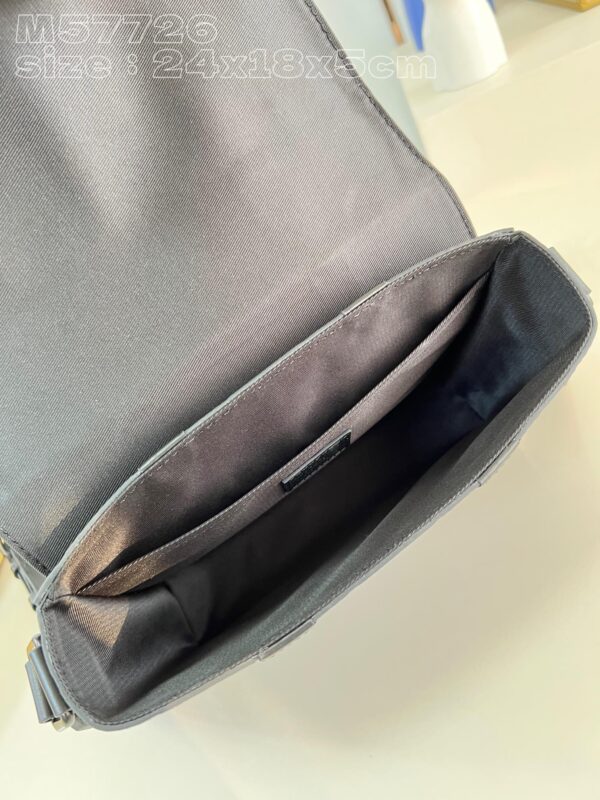 Louis Vuitton Trunk Messenger