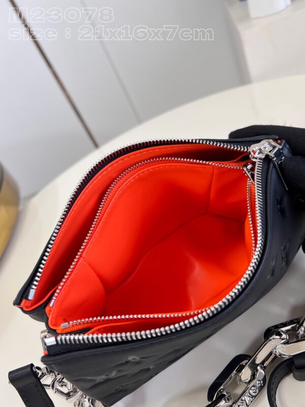 Louis Vuitton Coussin BB