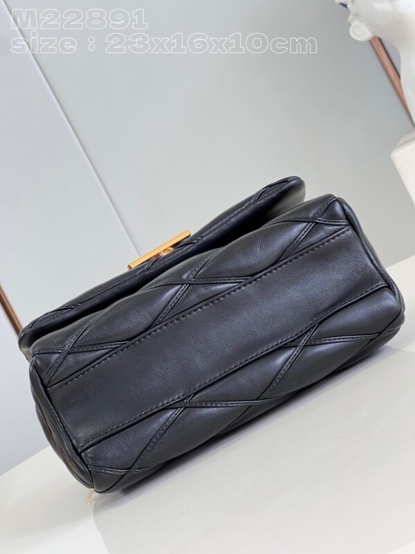 Louis Vuitton Twist Nicolas Ghesquière