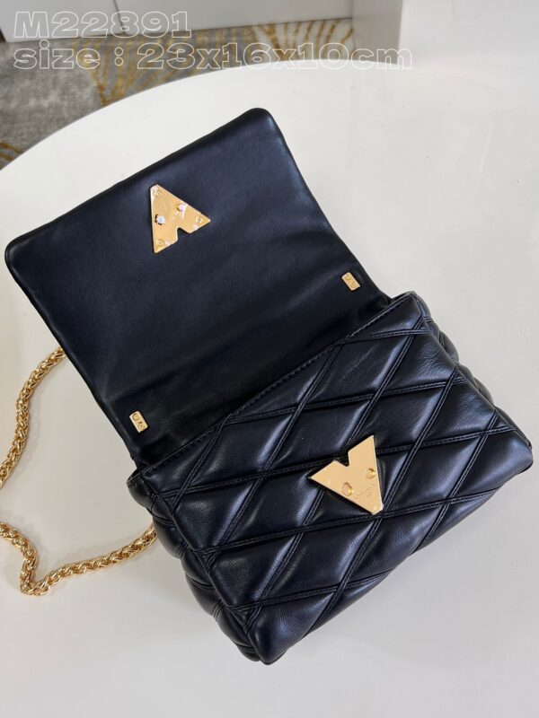 Louis Vuitton Twist Nicolas Ghesquière