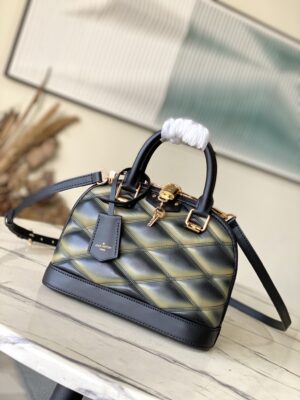 Louis Vuitton Alma BB