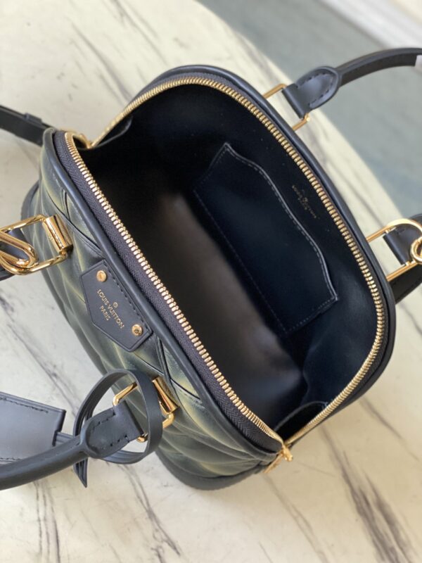 Louis Vuitton Alma BB