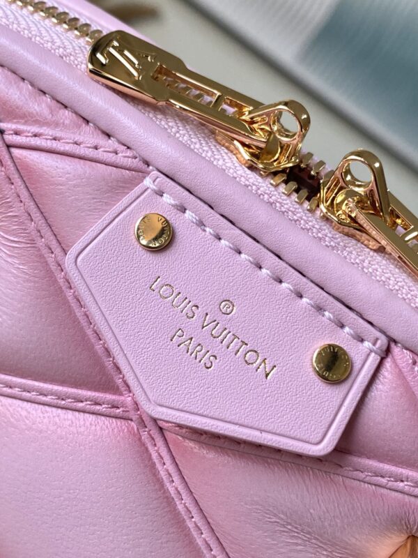 Louis Vuitton Alma BB