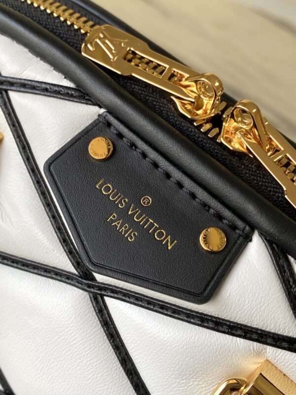 Louis Vuitton Alma BB