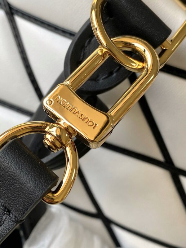 Louis Vuitton Alma BB