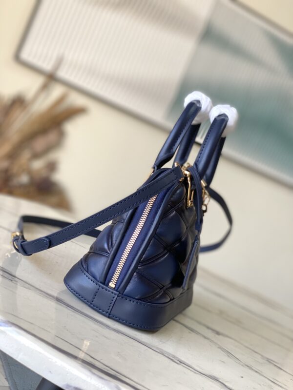Louis Vuitton Alma BB