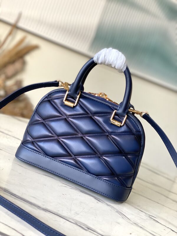 Louis Vuitton Alma BB