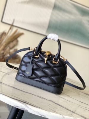 Louis Vuitton Alma BB