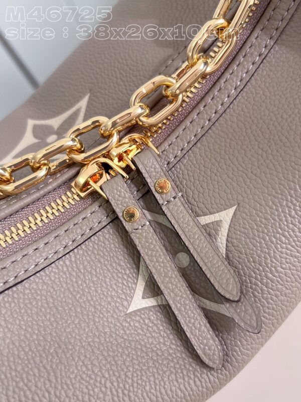 Louis Vuitton Loop Hobo