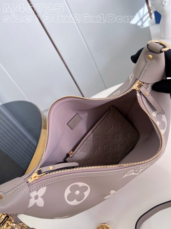 Louis Vuitton Loop Hobo