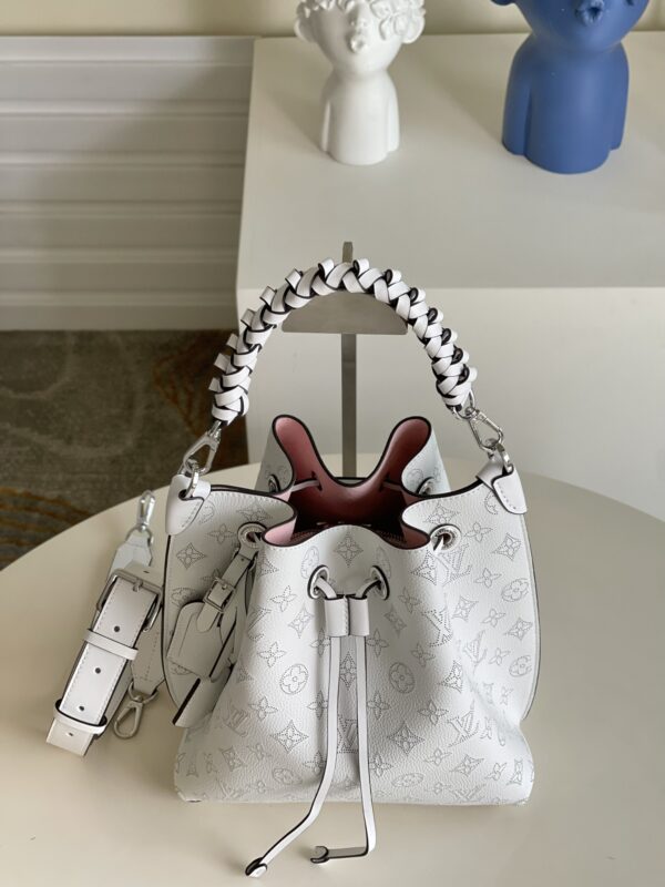Louis Vuitton Muria