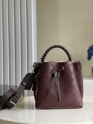Louis Vuitton Vert Lagon Muria