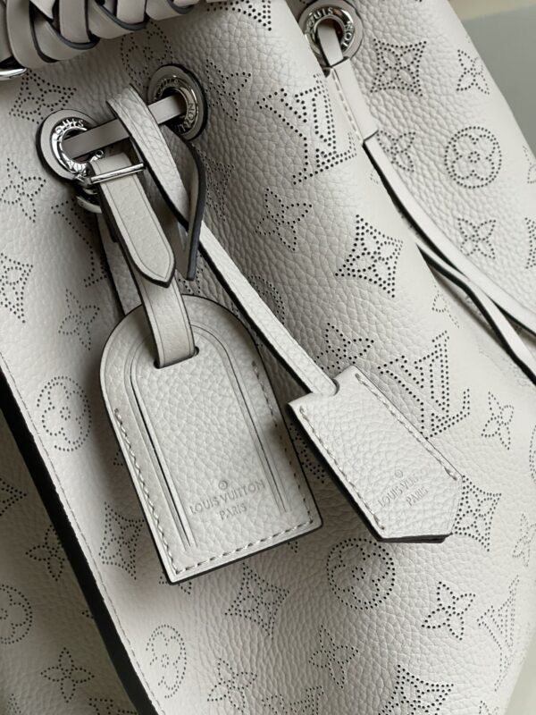 Louis Vuitton Vert Lagon Muria