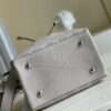 Louis Vuitton Vert Lagon Muria