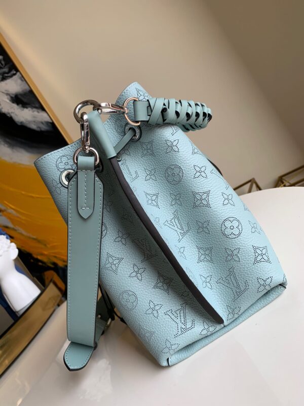Louis Vuitton Vert Lagon Muria