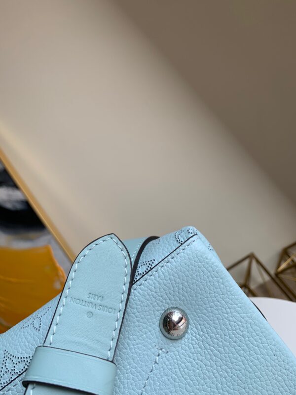 Louis Vuitton Vert Lagon Muria
