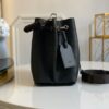 Louis Vuitton Vert Lagon Muria