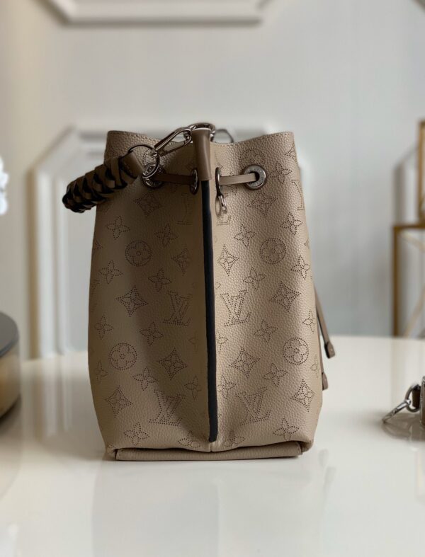Louis Vuitton Muria