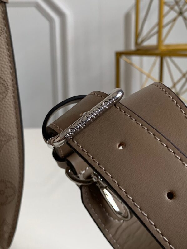 Louis Vuitton Muria