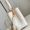 Louis Vuitton Capucines Mini Bag