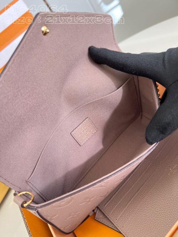 Louis Vuitton Pochette Félicie