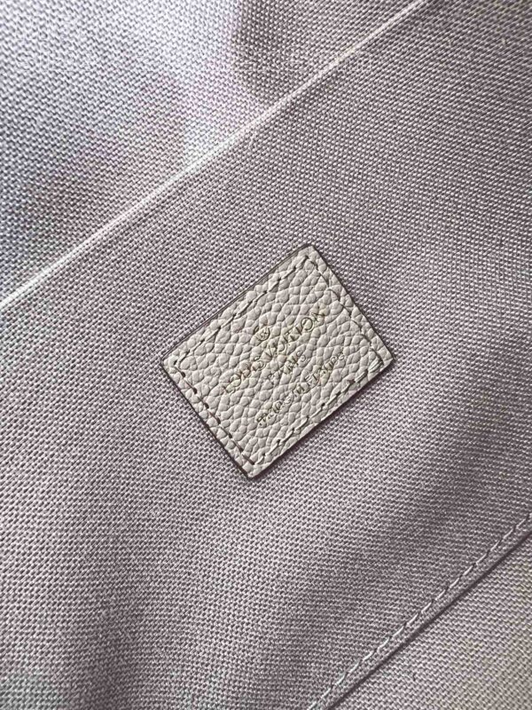 Louis Vuitton Pochette Félicie