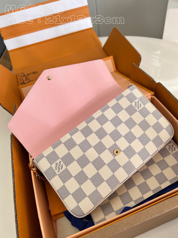 Louis Vuitton Pochette Félicie