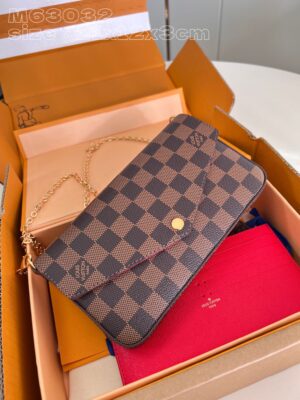 Louis Vuitton Pochette Félicie