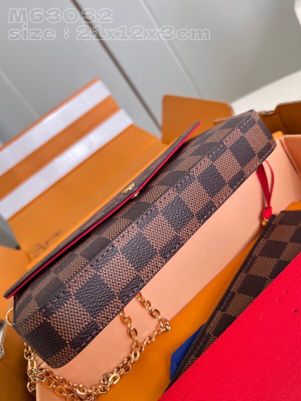 Louis Vuitton Pochette Félicie