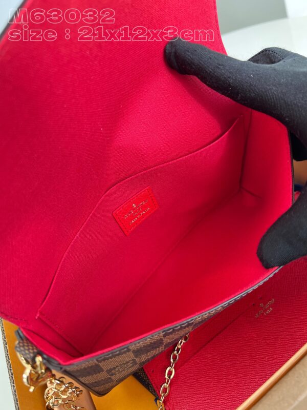 Louis Vuitton Pochette Félicie