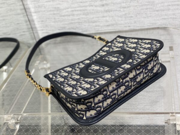 Dior CD SIGNATURE HOBO MINI BAG