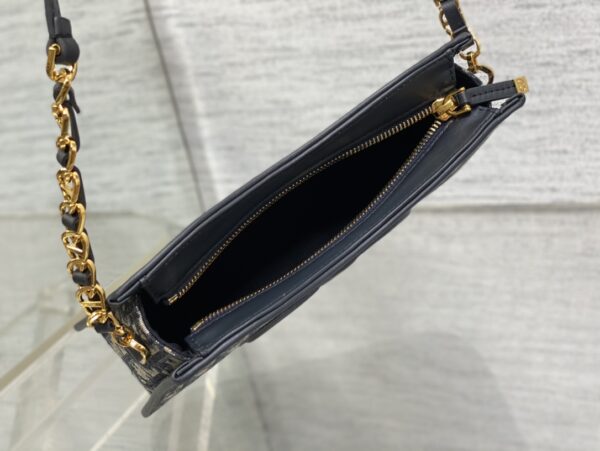 Dior CD SIGNATURE HOBO MINI BAG