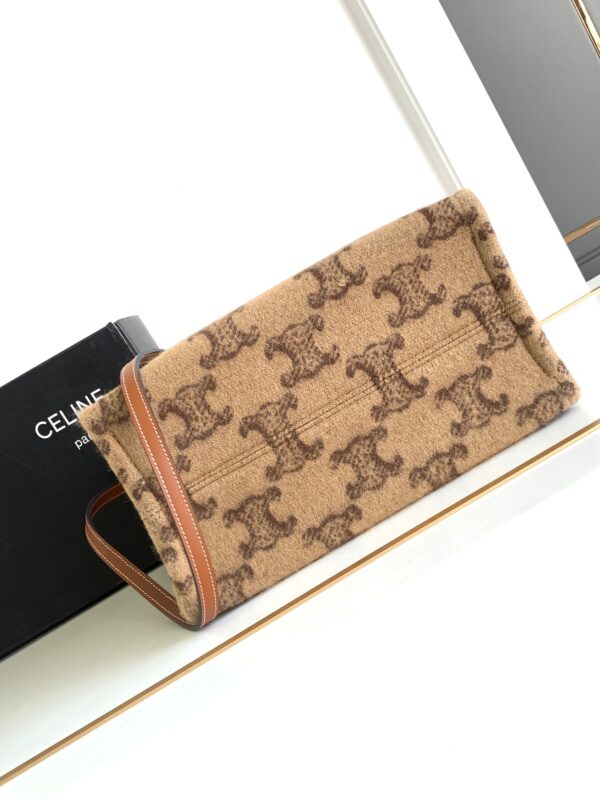 CELINE SMALL CABAS THAIS