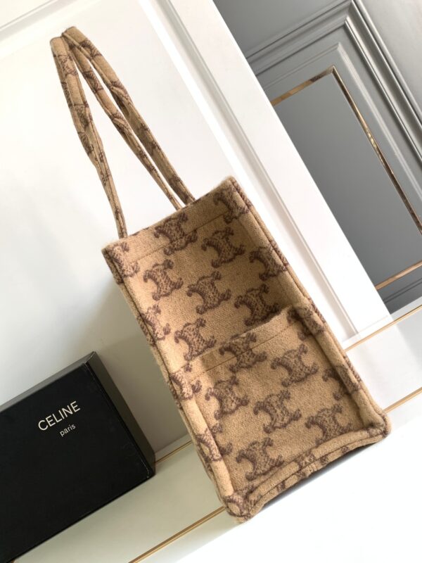 CELINE LARGE CABAS THAIS