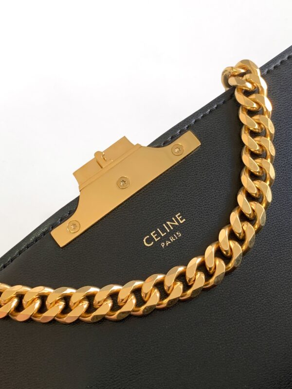 CELINE CELINE CHAIN SHOULDER BAG CLAUDE