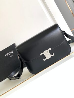 CELINE CLASSIQUE TRIOMPHE BAG