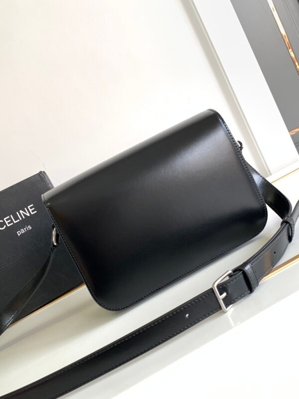 CELINE CLASSIQUE TRIOMPHE BAG