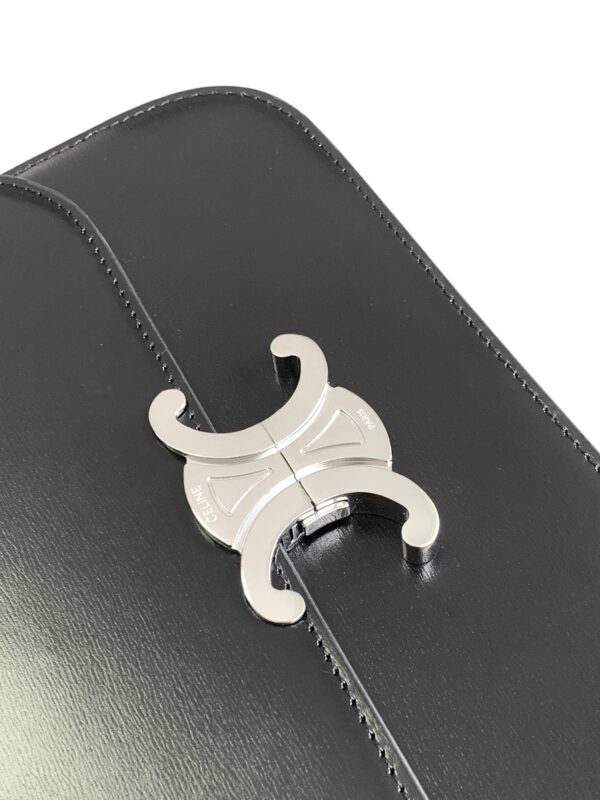CELINE CLASSIQUE TRIOMPHE BAG