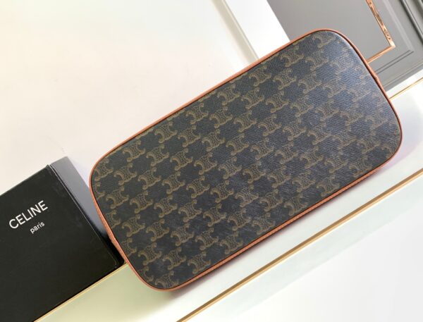 CELINE MEDIUM CABAS IN TRIOMPHE CANVAS AND CALFSKIN