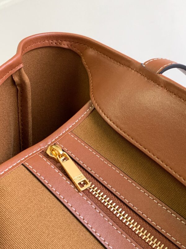CELINE MEDIUM CABAS IN TRIOMPHE CANVAS AND CALFSKIN