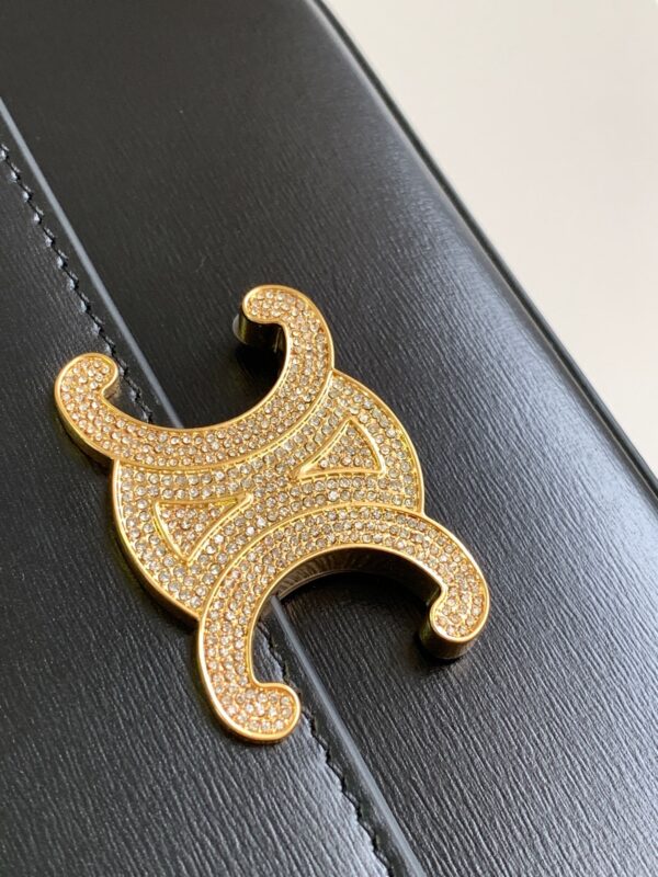 CELINE CHAIN SHOULDER BAG CLAUDE