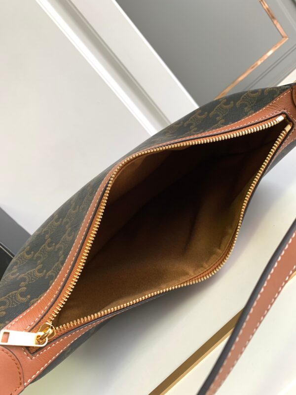 CELINE HELOISE BAG IN TRIOMPHE CANVAS AND CALFSKIN TAN