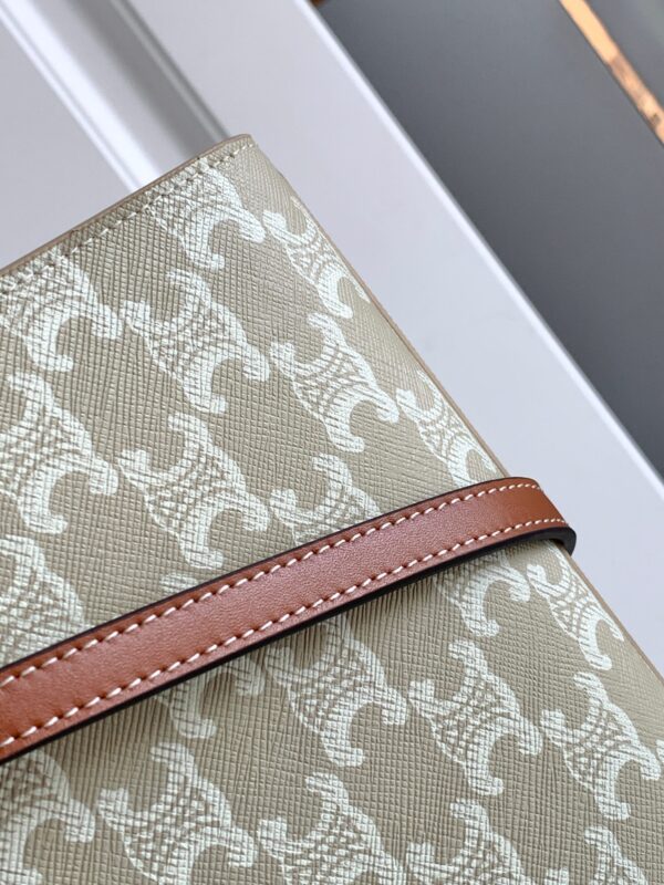 CELINE CABAS TRIOMPHE TOTE